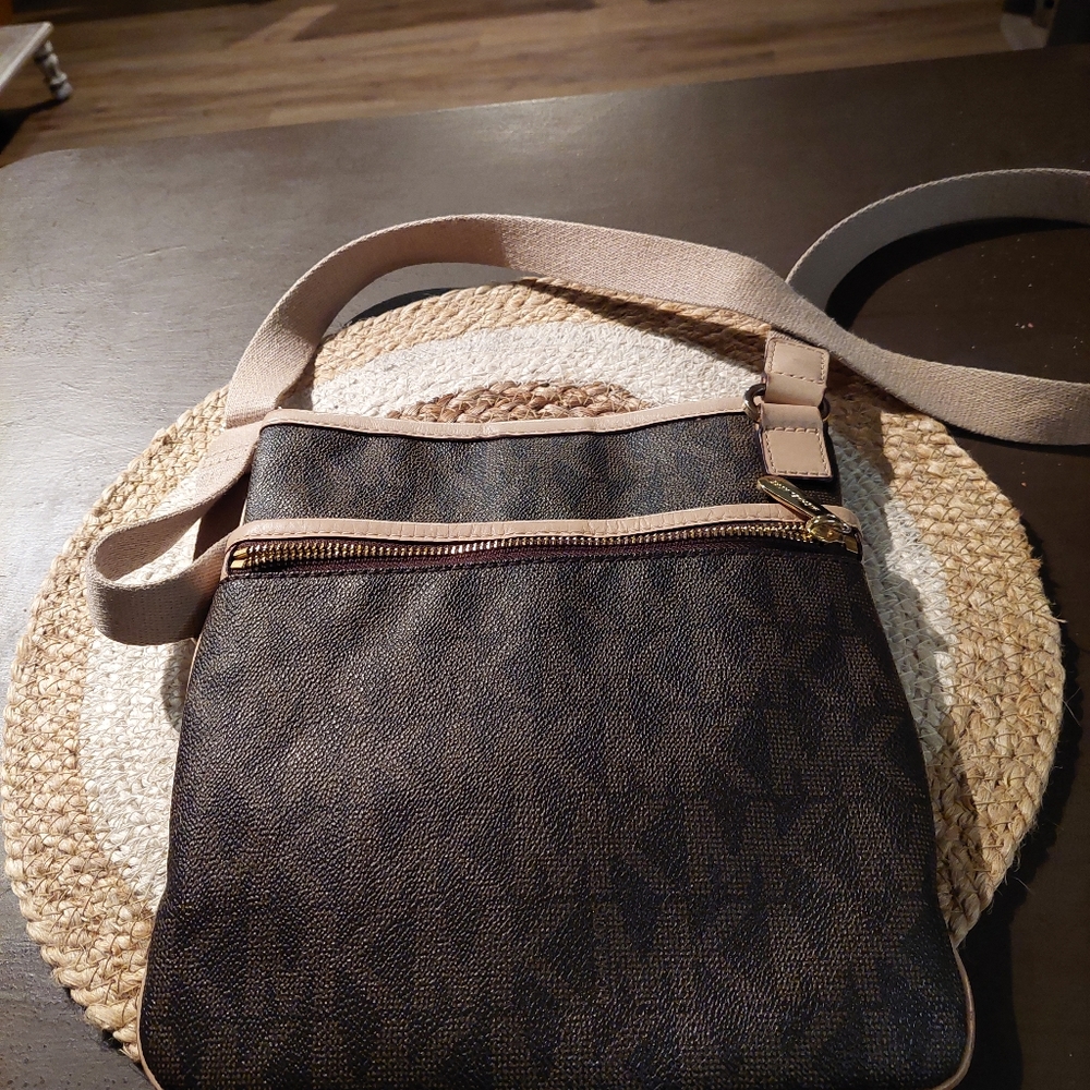 Cross Body Handbag